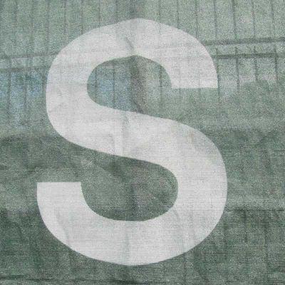 600mm Lettering - Spray Applied to Courtscreen Windbreaks