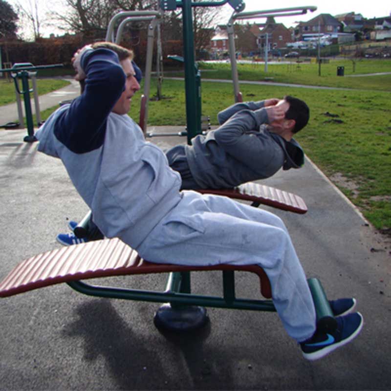 Metal Outdoor Gym Equipment Double Sit-Up Bench